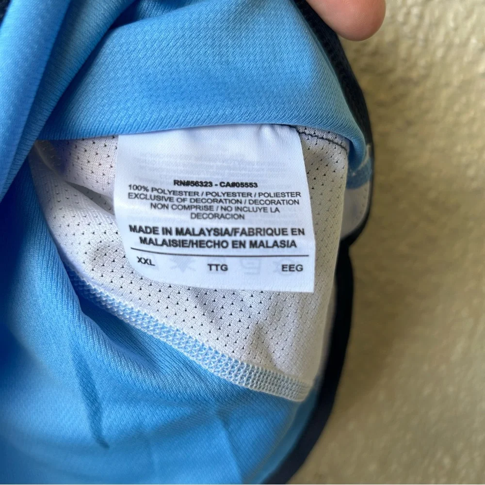 Nike women’s tank top Jersey style with mesh Blue and White XXL